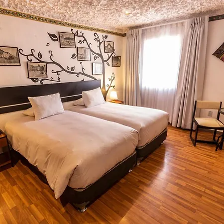 Capac Rimacpampa Hotel